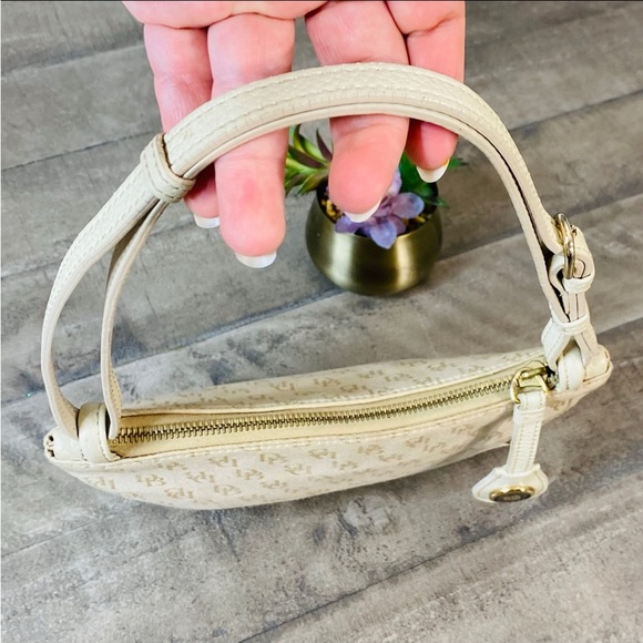 Dooney & Bourke Wristlet Wallet DB Signature Logo Jacquard Leather Beige Y2K - Picture 4 of 5